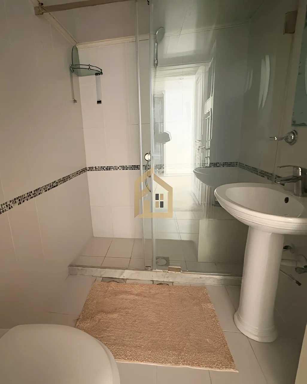 Apartment for Sale in Zarif, Bayrut, Lebanon