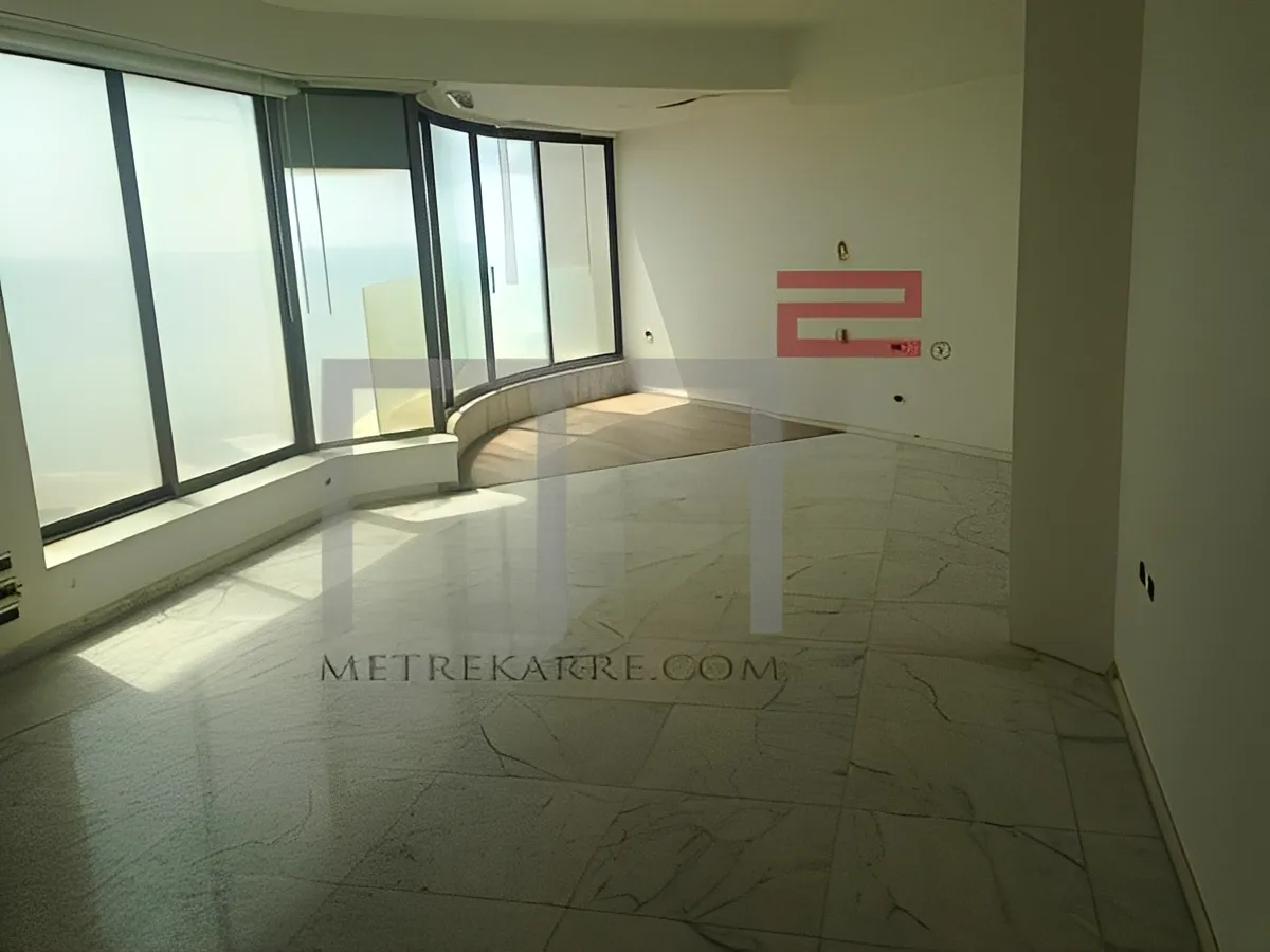 Apartment for Sale in Ramlet El-Bayda Beirut Lebanon