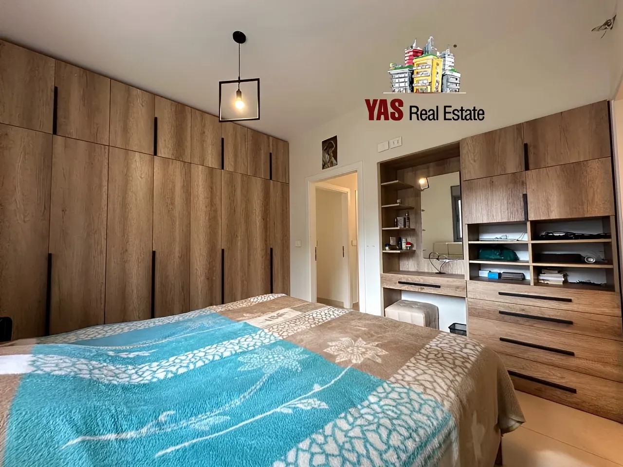 Apartment for Sale in Kornet El Hamra