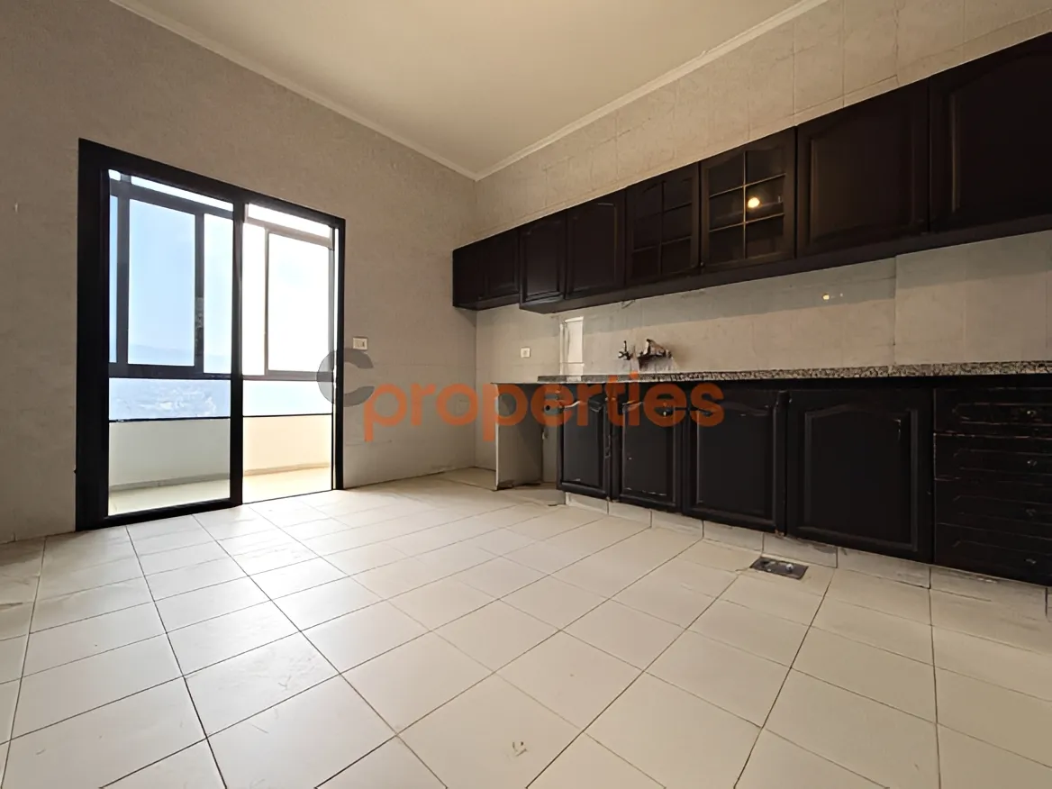 Apartment for Sale in Halat