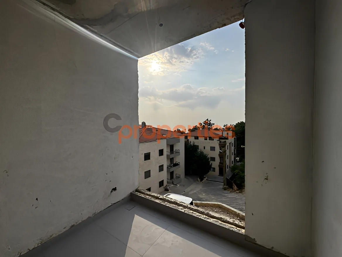 Apartment for Sale in Ain Aar