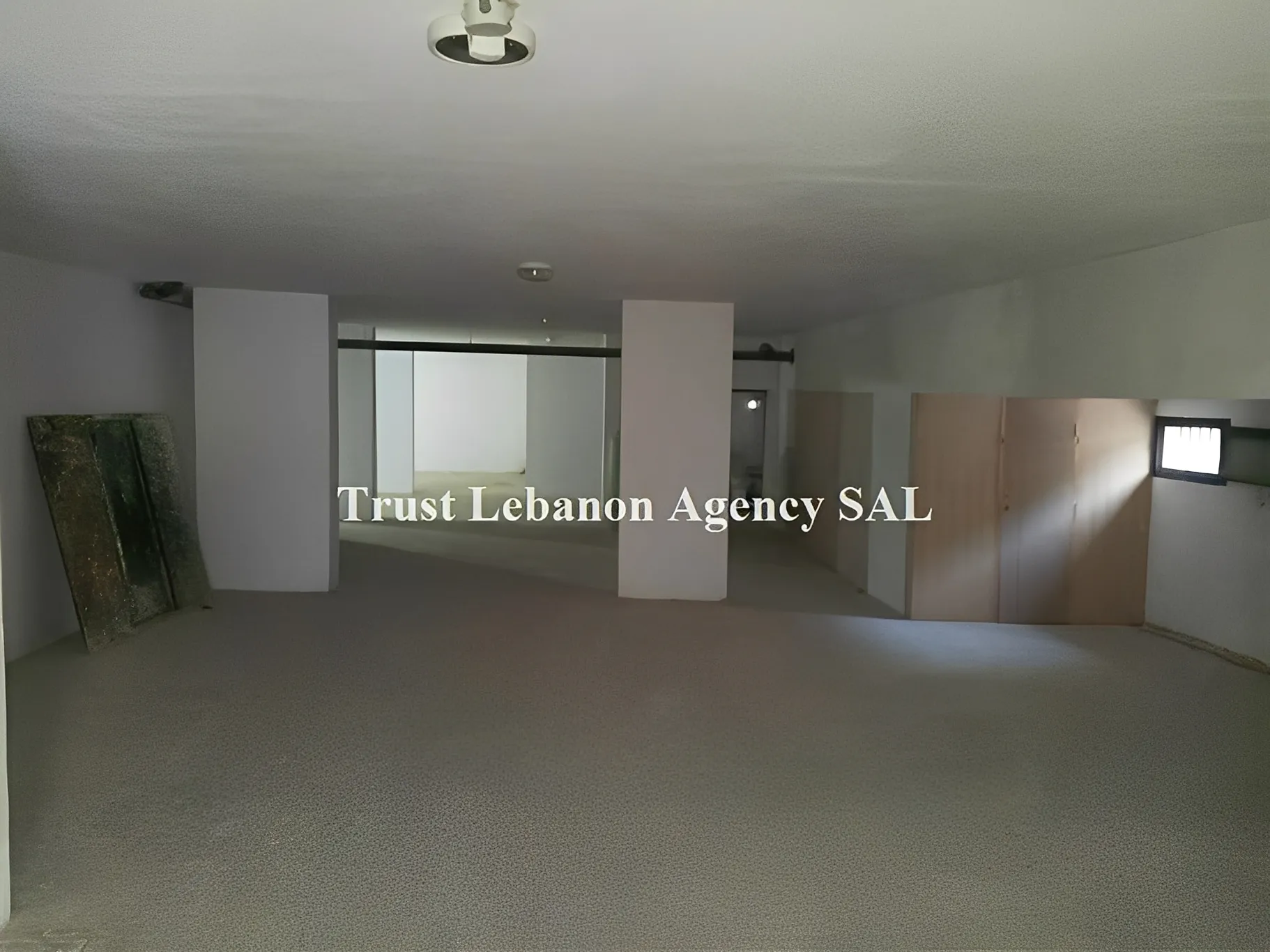 Commercial Property For Sale in Baabda, Botchay