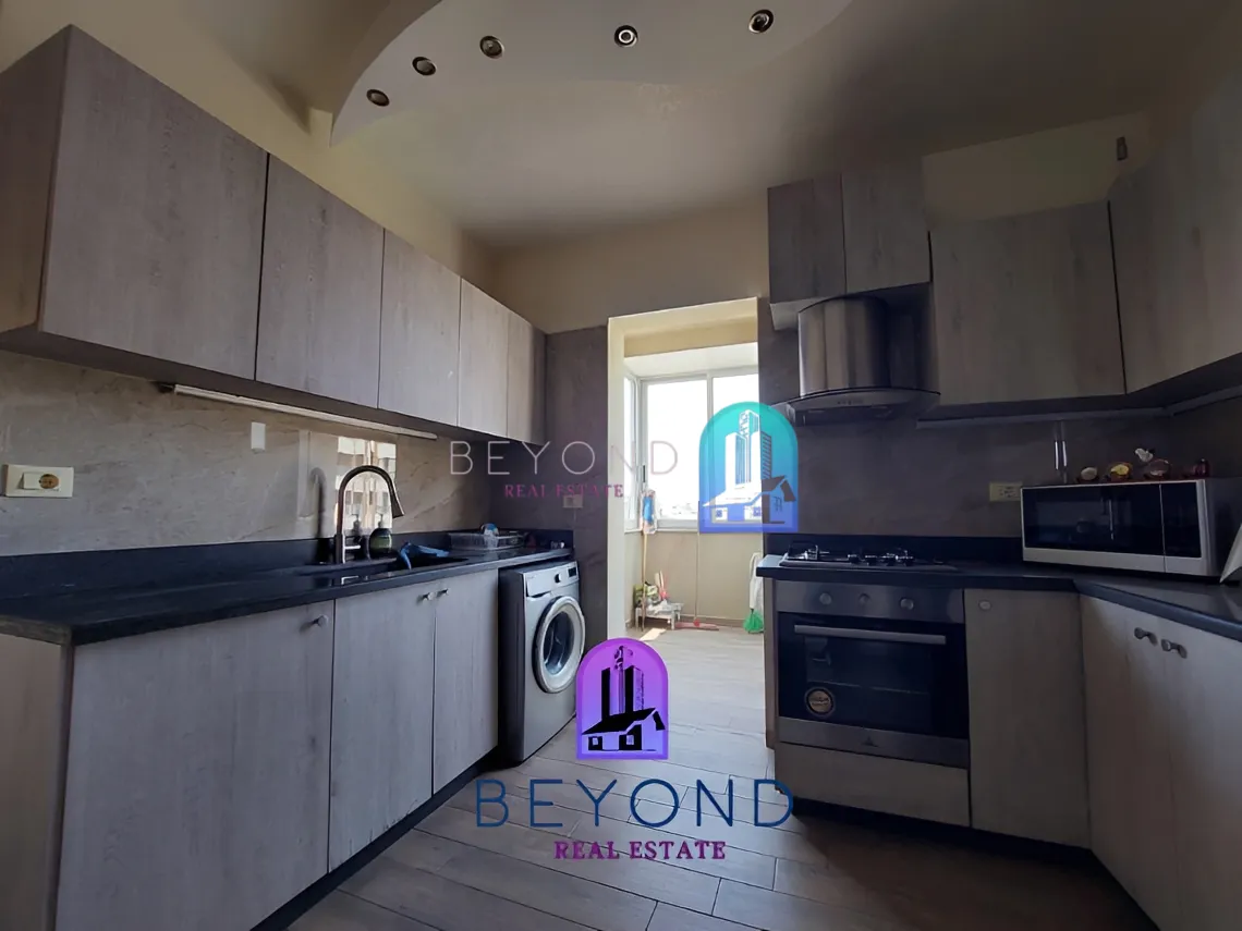Apartment for rent in Ras Al Naba'a, Beirut, Lebanon - 3 bed, 3 bath