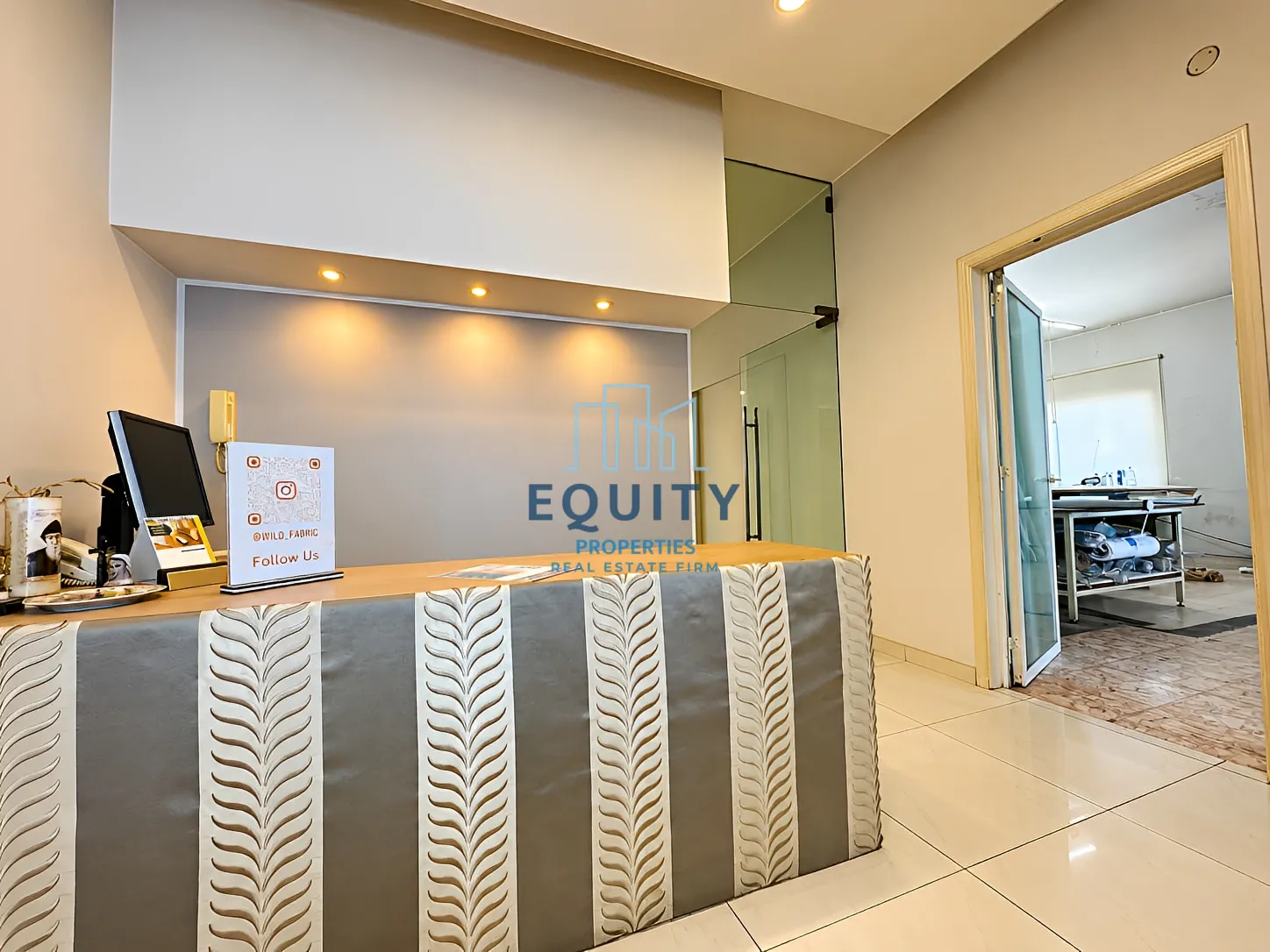 Office for rent in Zalka