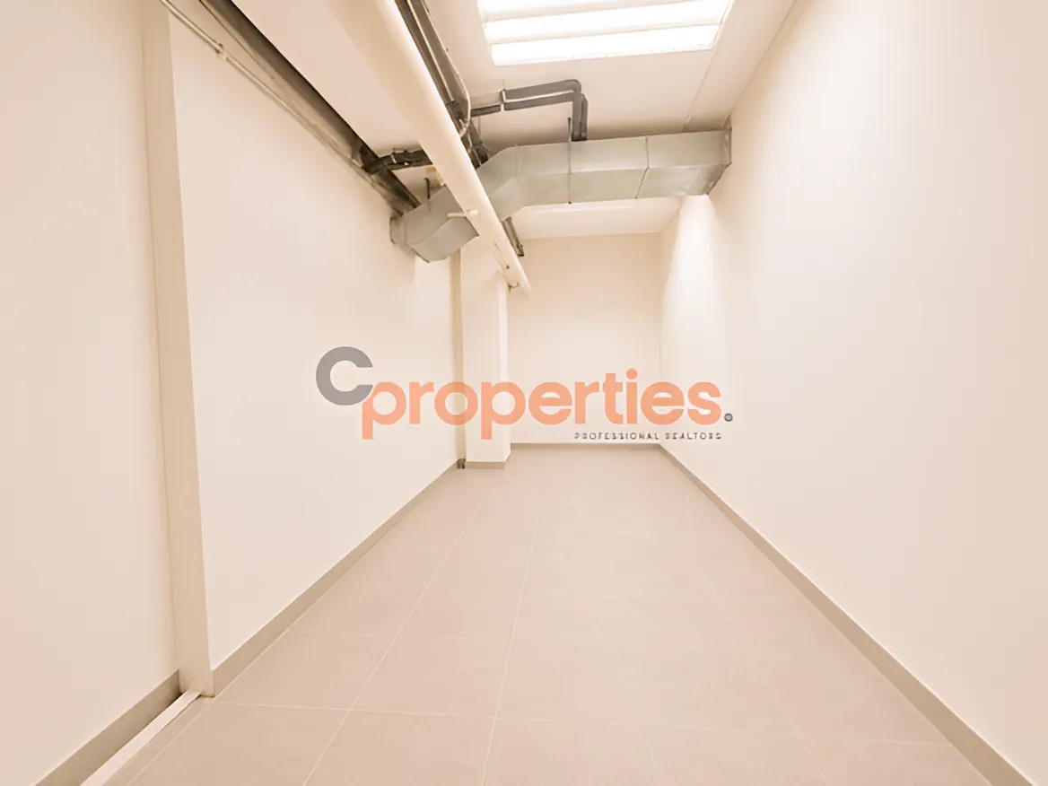 Shop for Rent in Hamra