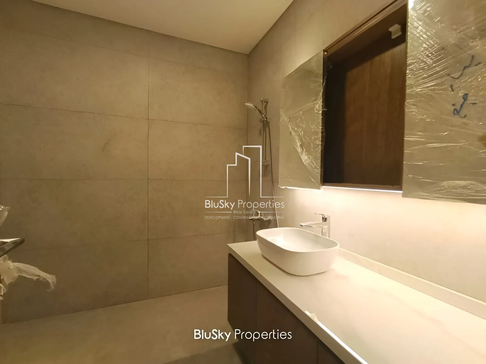 Apartment for Sale in Adma - 3 bed, 5 bath