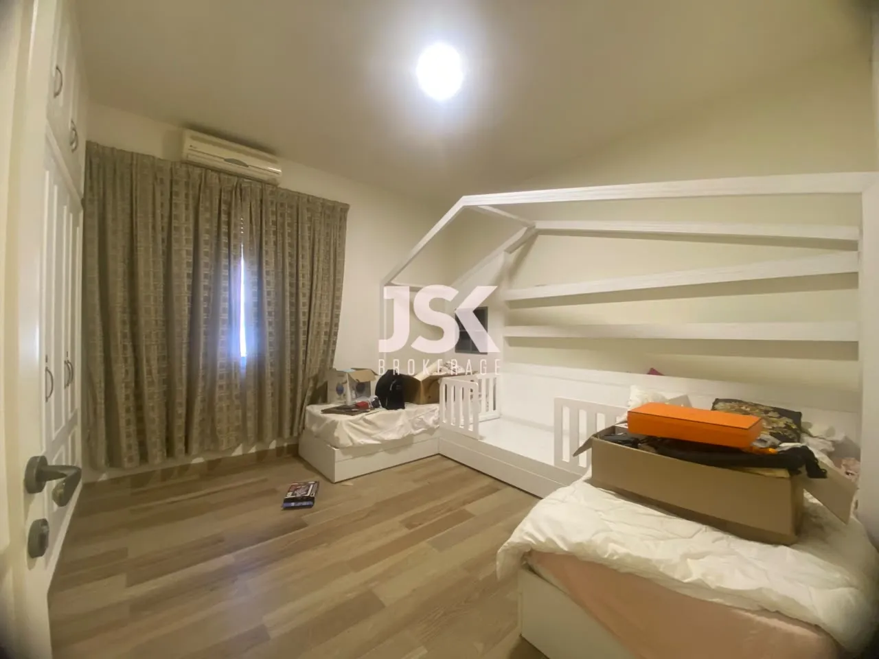 Apartment for Sale in Raoucheh