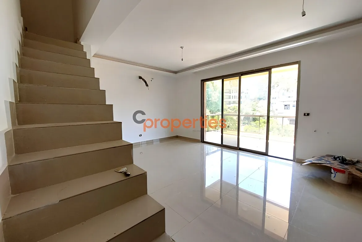 Apartment for Sale in Jouret El Ballout
