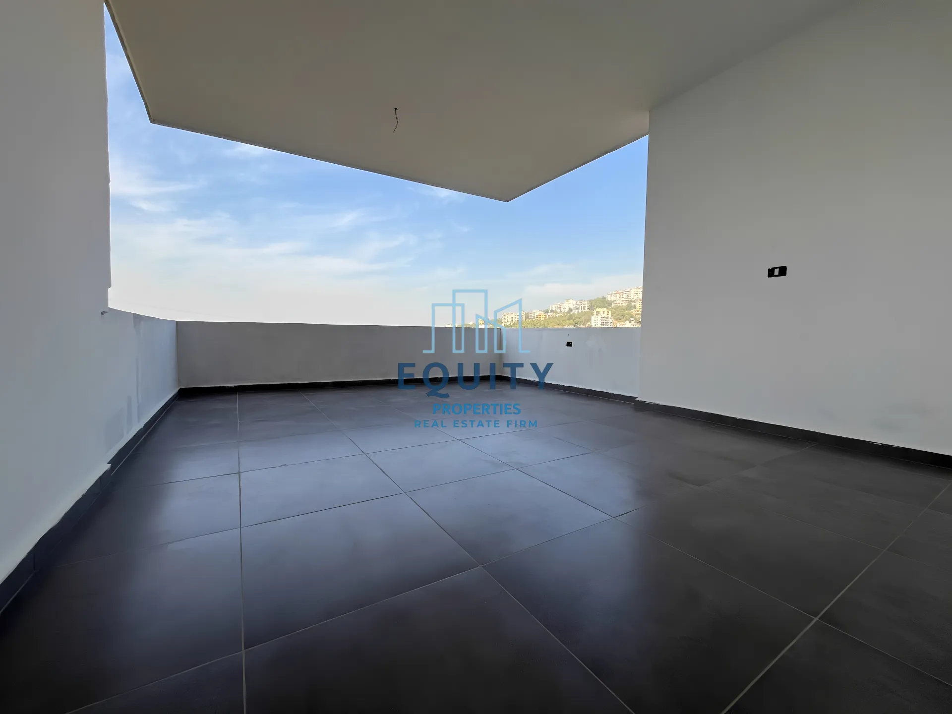 Apartment for Sale in Nabay - 2 bed, 2 bath