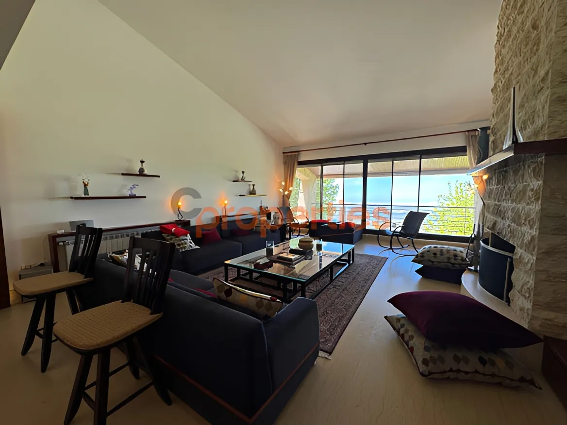 Apartment for Sale in Faqra