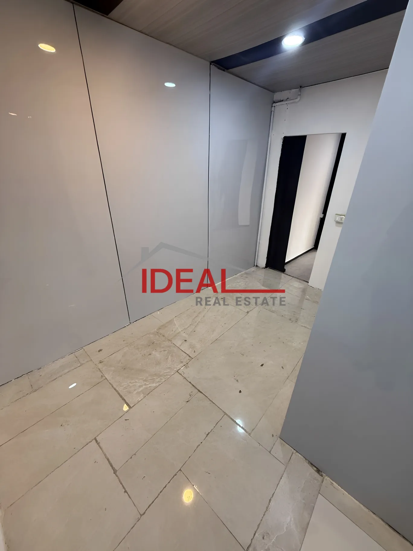 Shop for rent in Achrafieh, Beirut, Lebanon