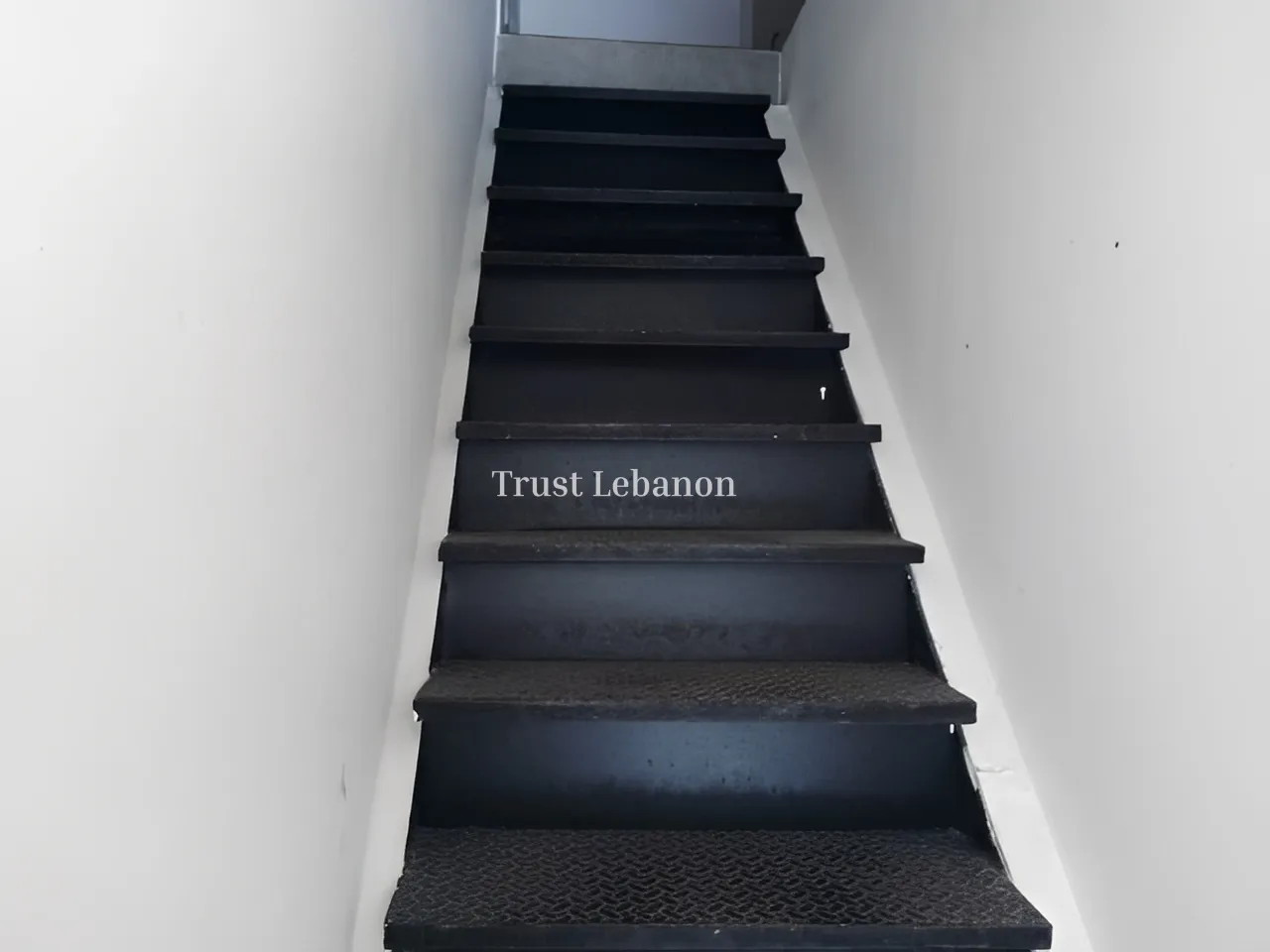 Shop for rent in Horch Tabet, Lebanon