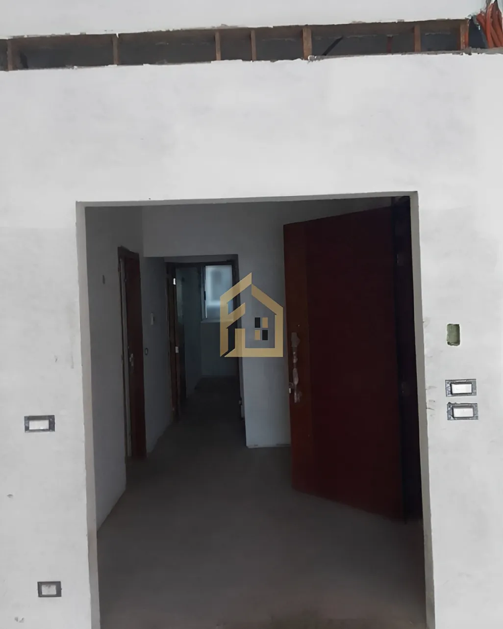 Apartment for sale in Achrafieh, Beirut, Lebanon - 3 bed, 5 bath