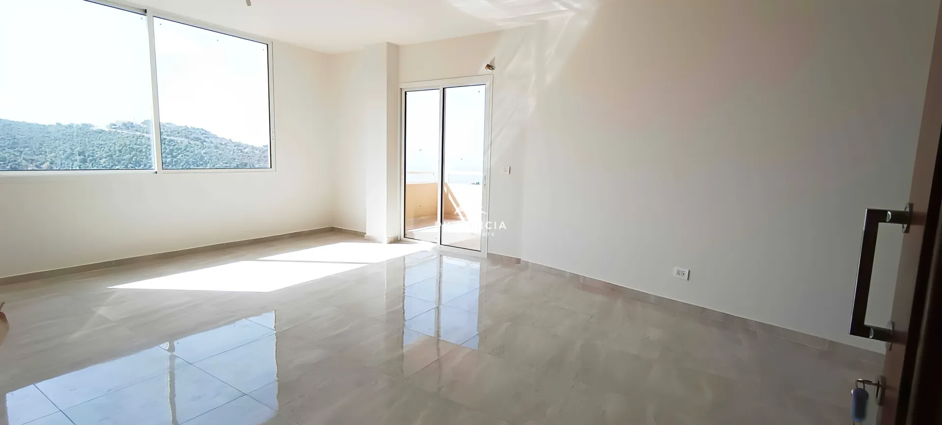 Apartment for Sale in Breij - 2 bed, 2 bath