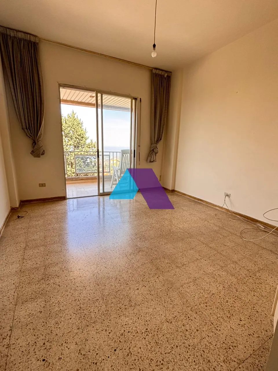 Apartment for Sale in Beit Meri