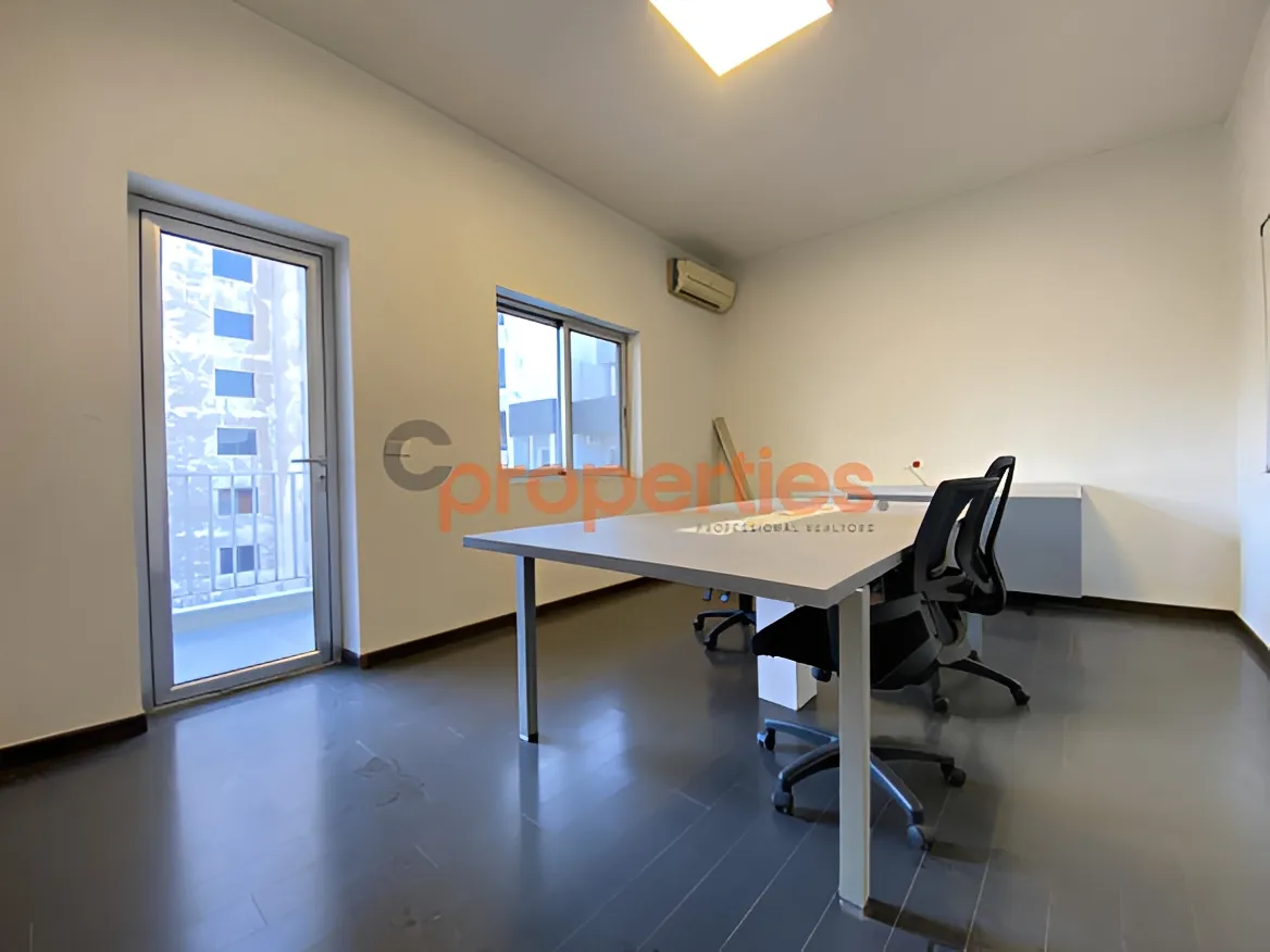 Office for Rent in Zalqa