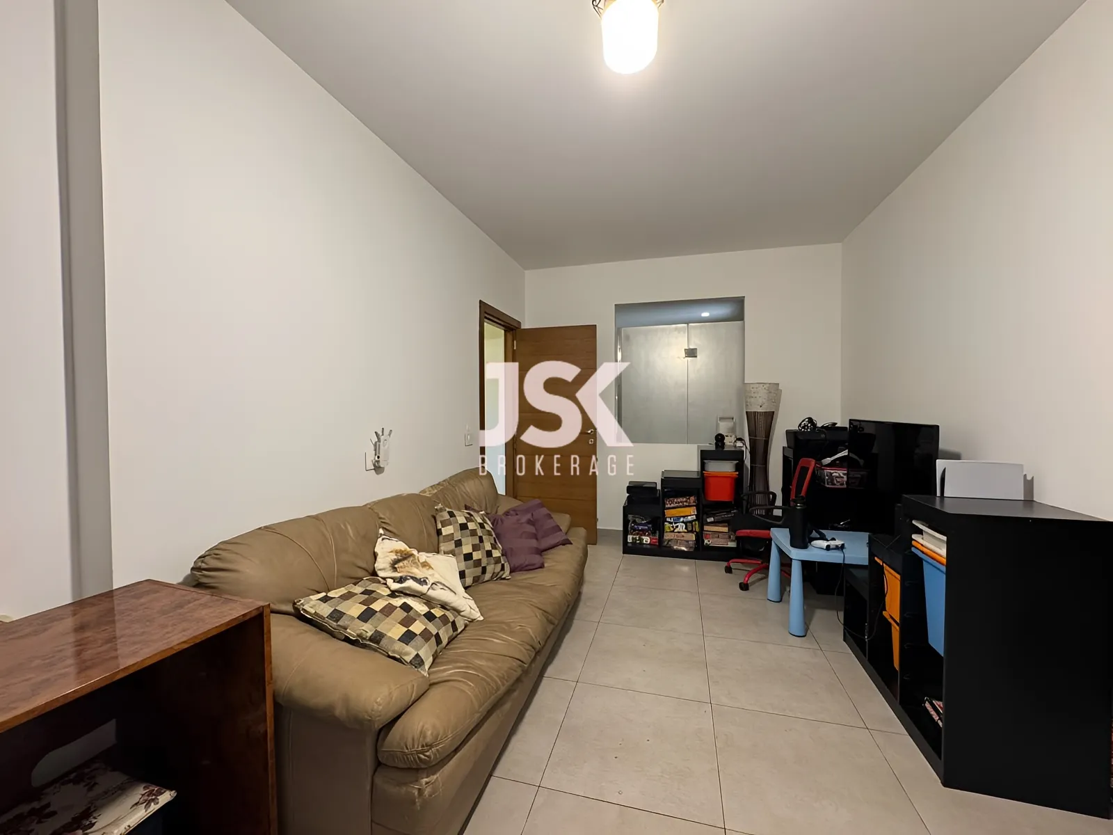 Apartment for Sale in Beit Meri