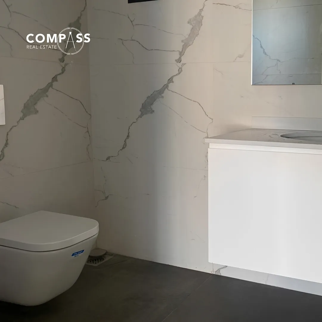 Apartment for rent in Ain el-mreisseh, beirut, lebanon