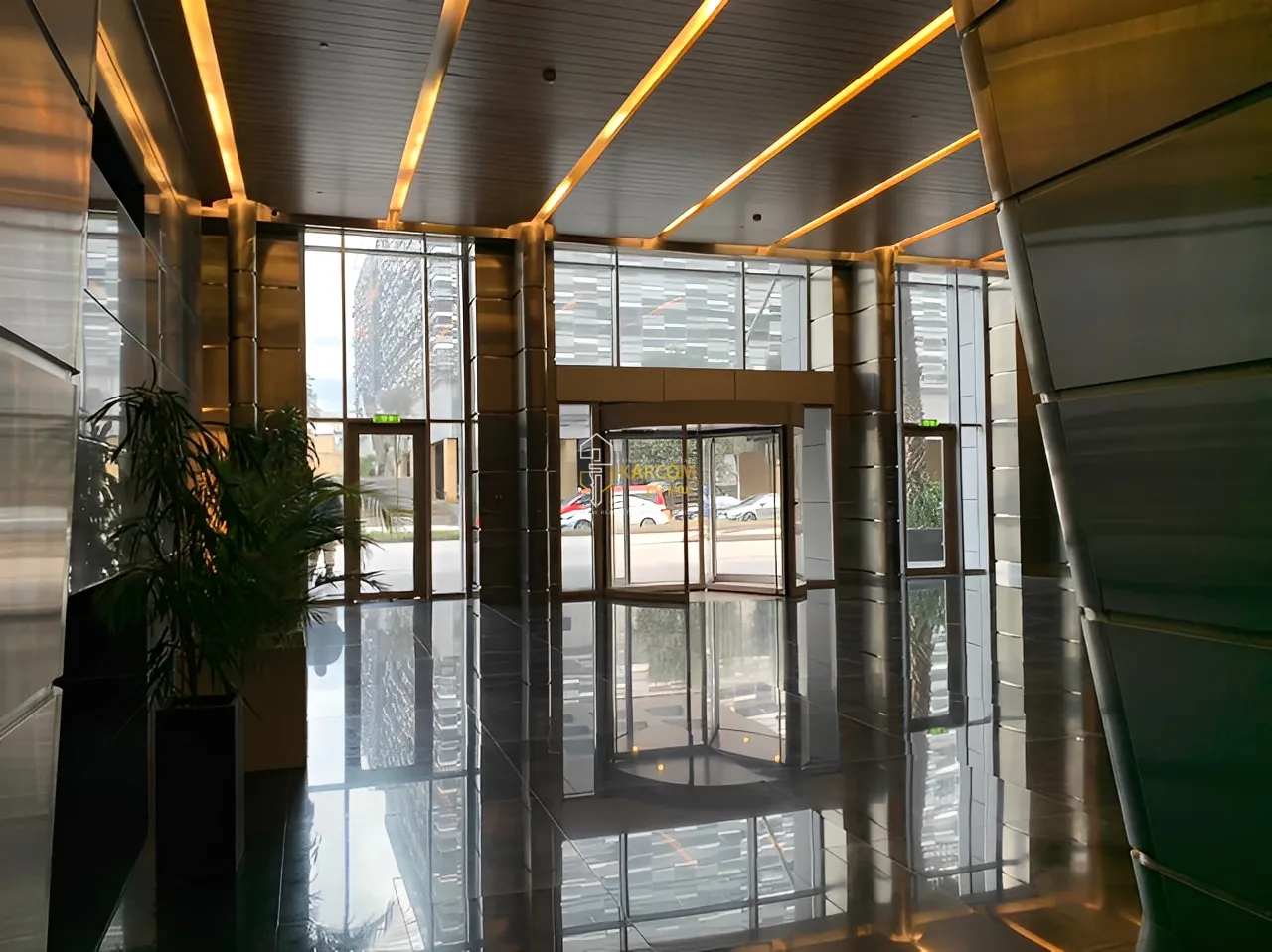 Office for sale in Achrafieh