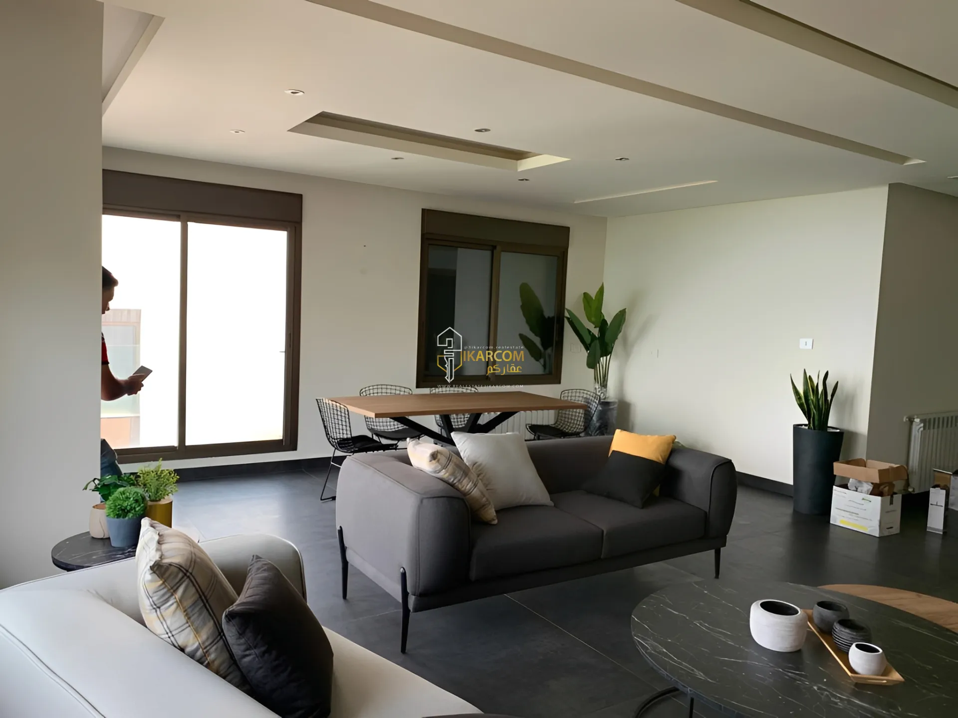 Apartment for Sale in Ain Saade - 3 bed, 4 bath
