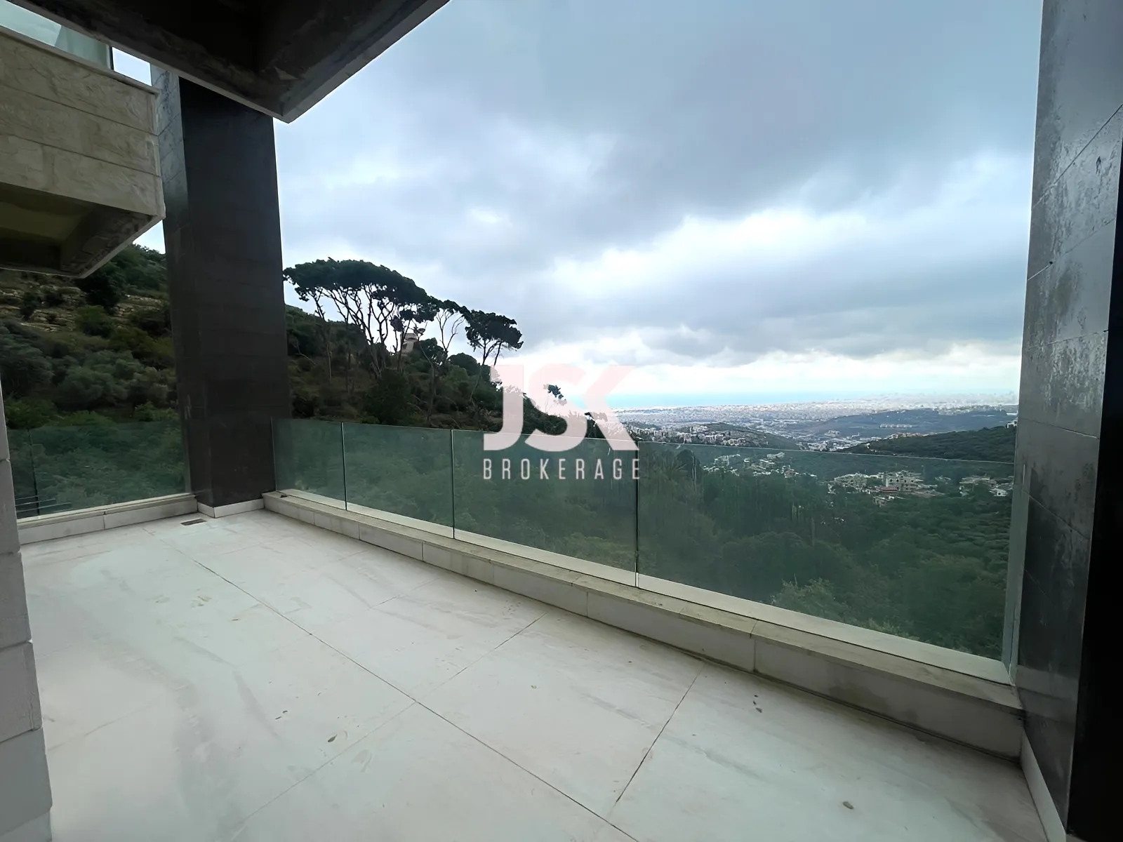 Villa for Sale in Aley