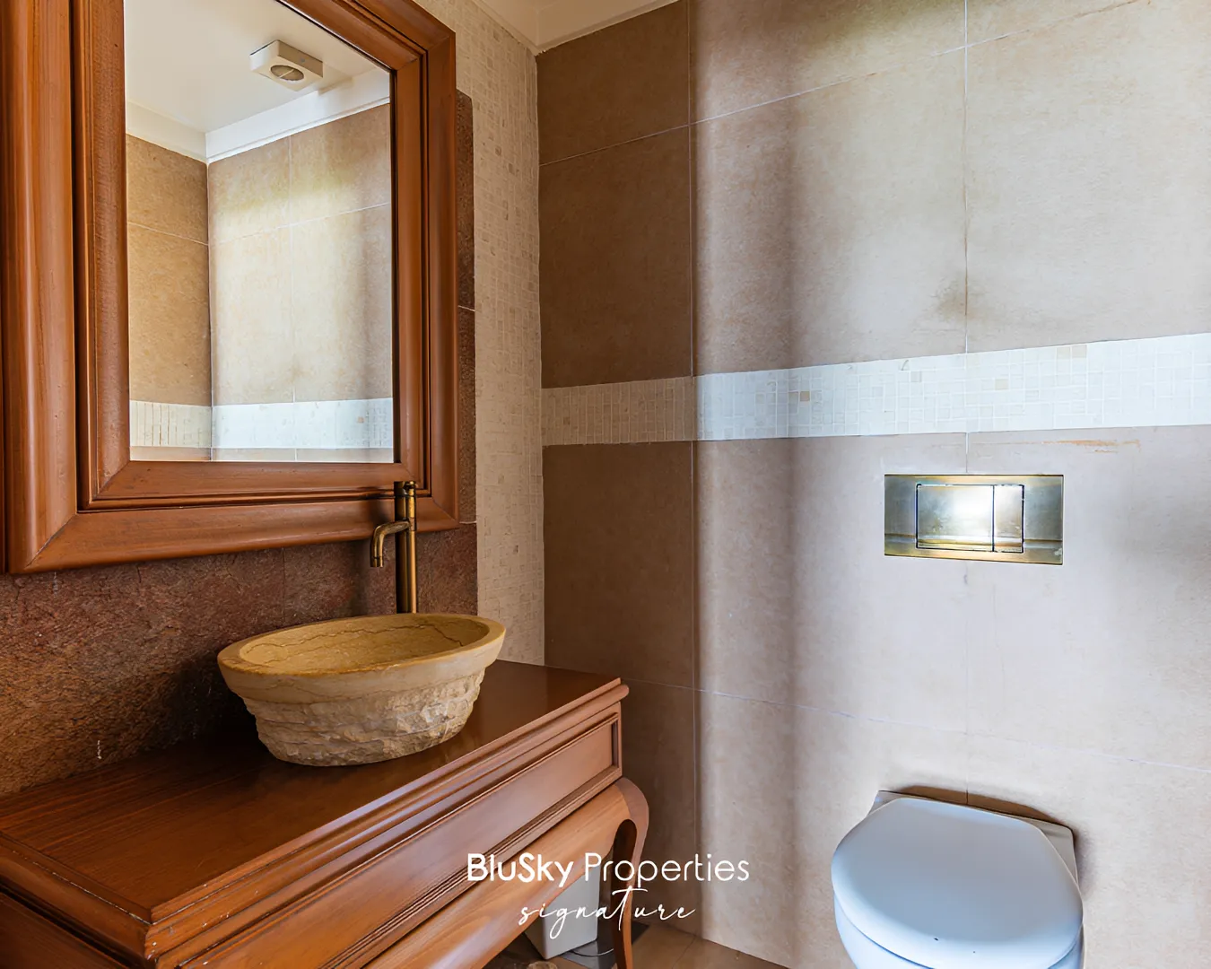 Apartment for sale in Ain Najm