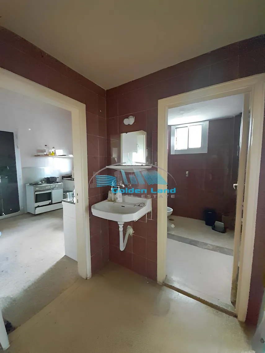 Apartment for Sale in Bikfaiya, Lebanon - 5 bed, 2 bath