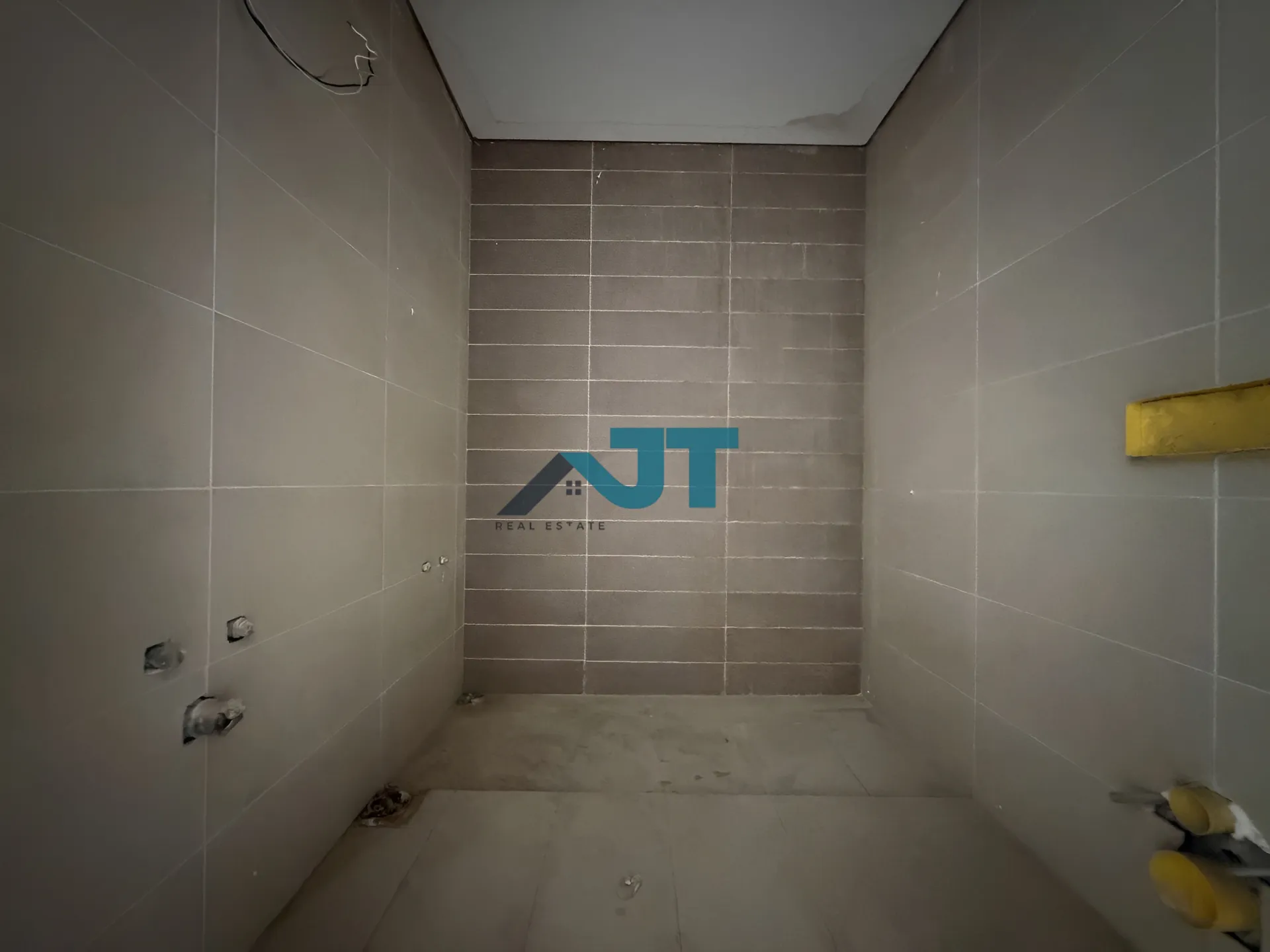 Apartment for sale in Achrafieh, beirut, lebanon - 3 bed, 3.5 bath
