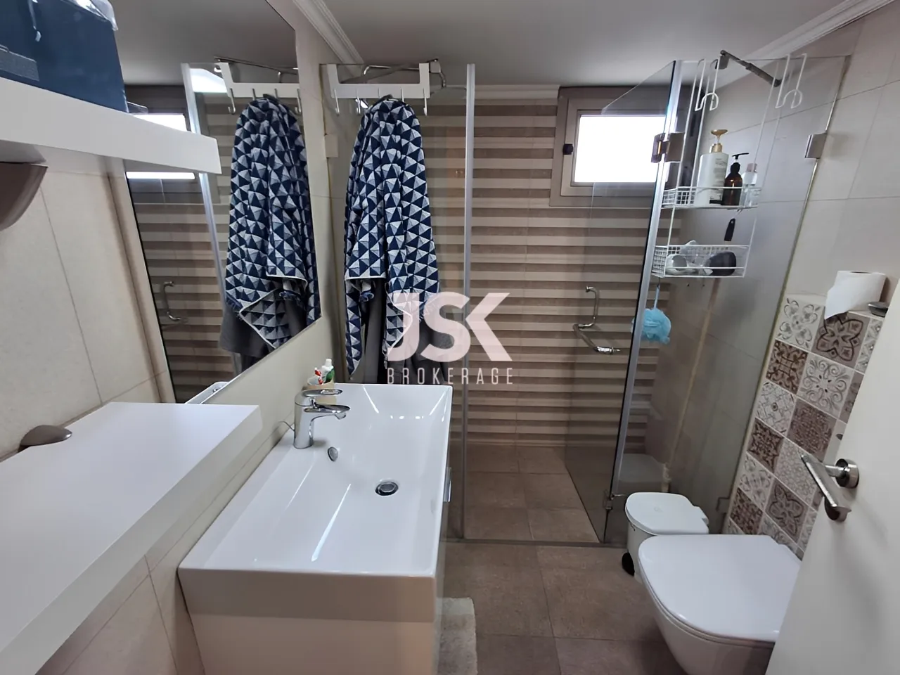 Apartment for Rent in Sioufi