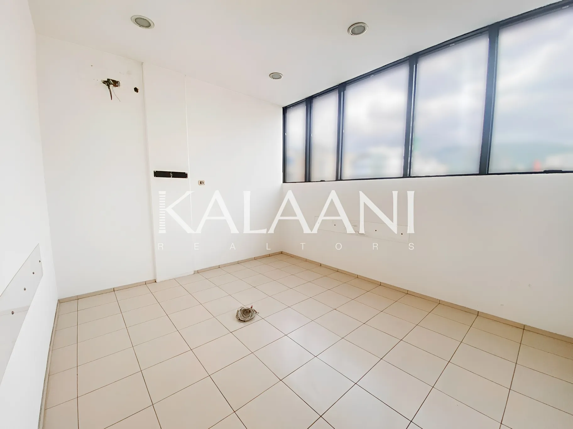 Office for rent in Kaslik