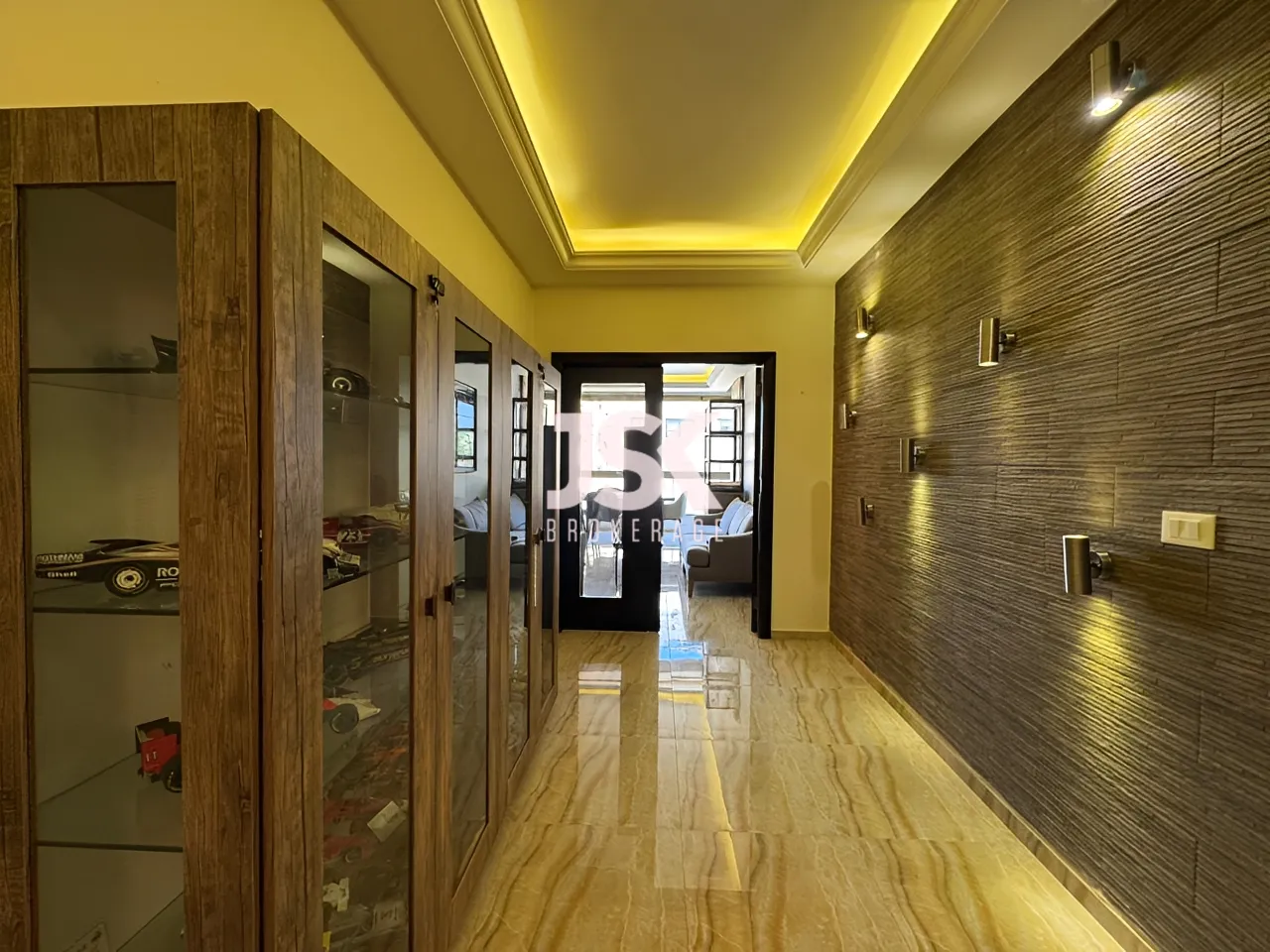 Apartment for Sale in Dawhet Aramoun