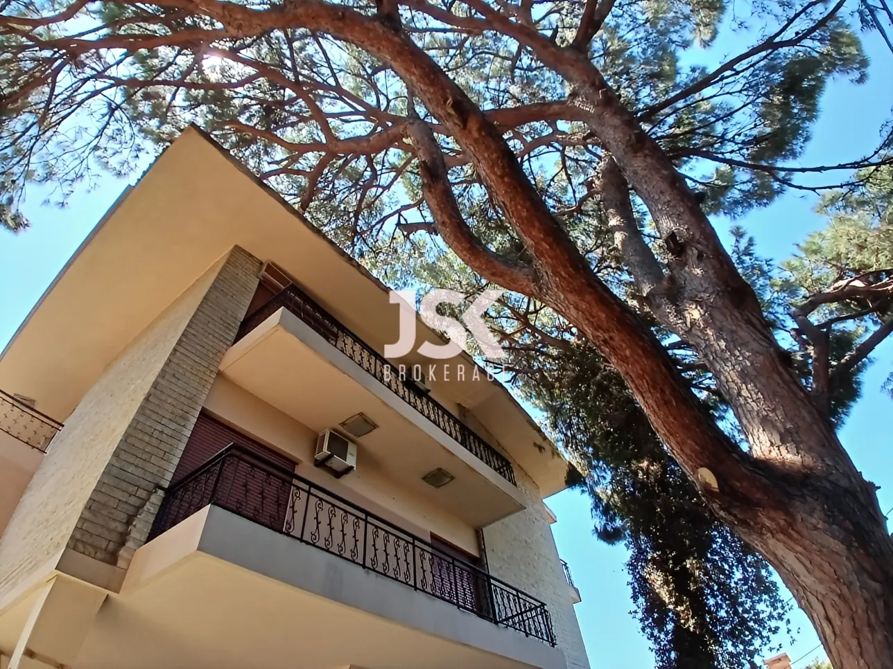 Villa for Rent in Rabieh