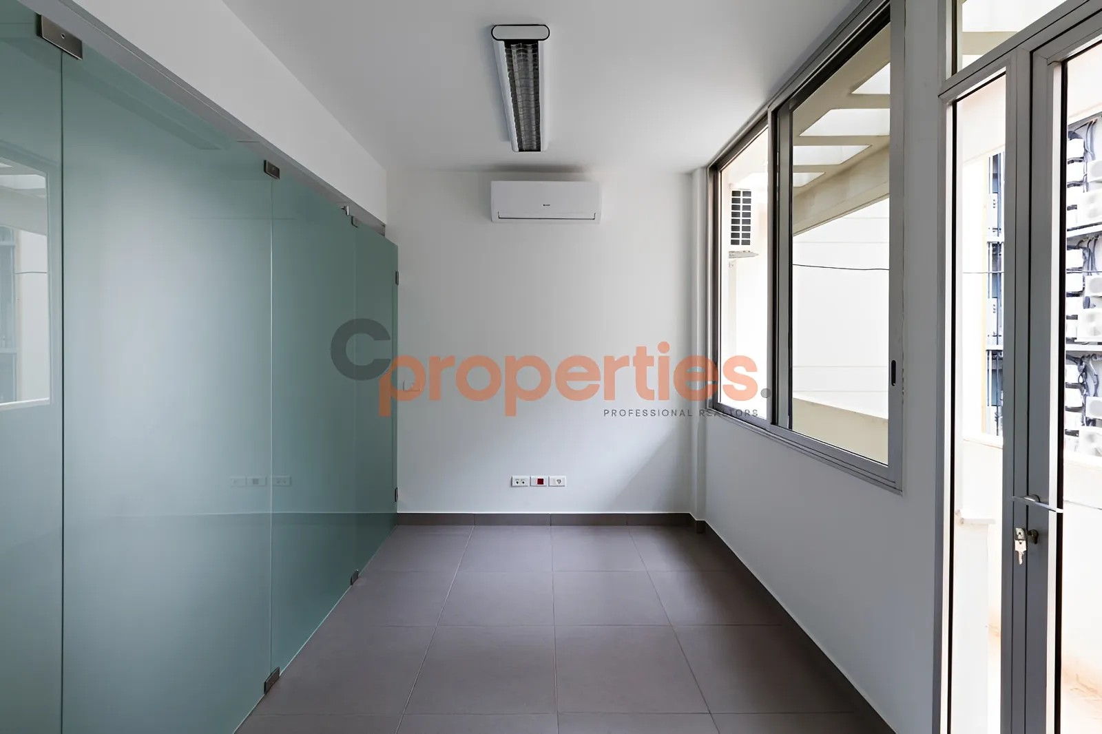 Office for rent in Hamra, Beirut, Lebanon