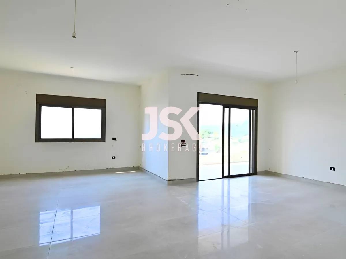 Apartment for Sale in Habboub, Lebanon - 3 bed, 3 bath