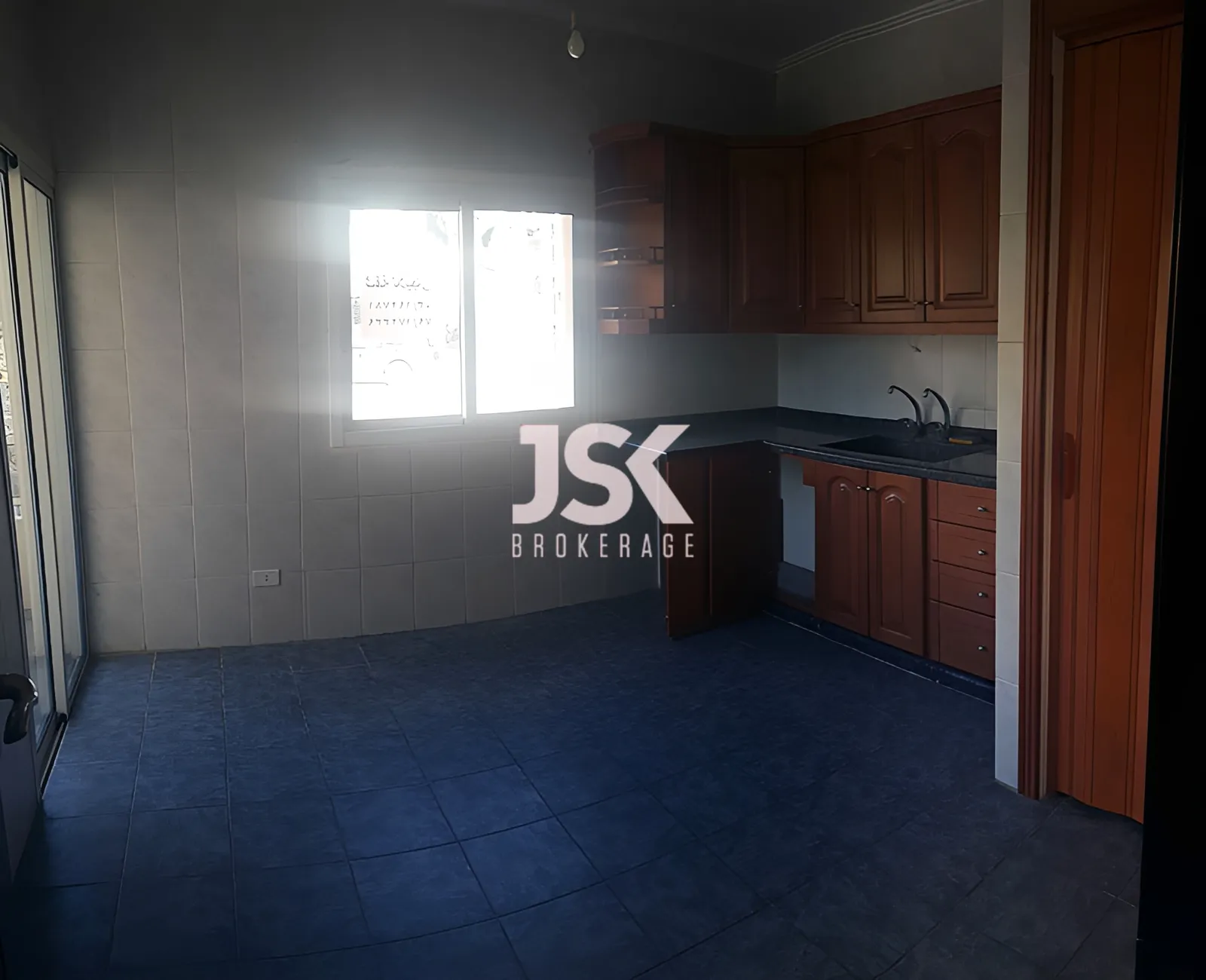 Apartment for Rent in Aamchit