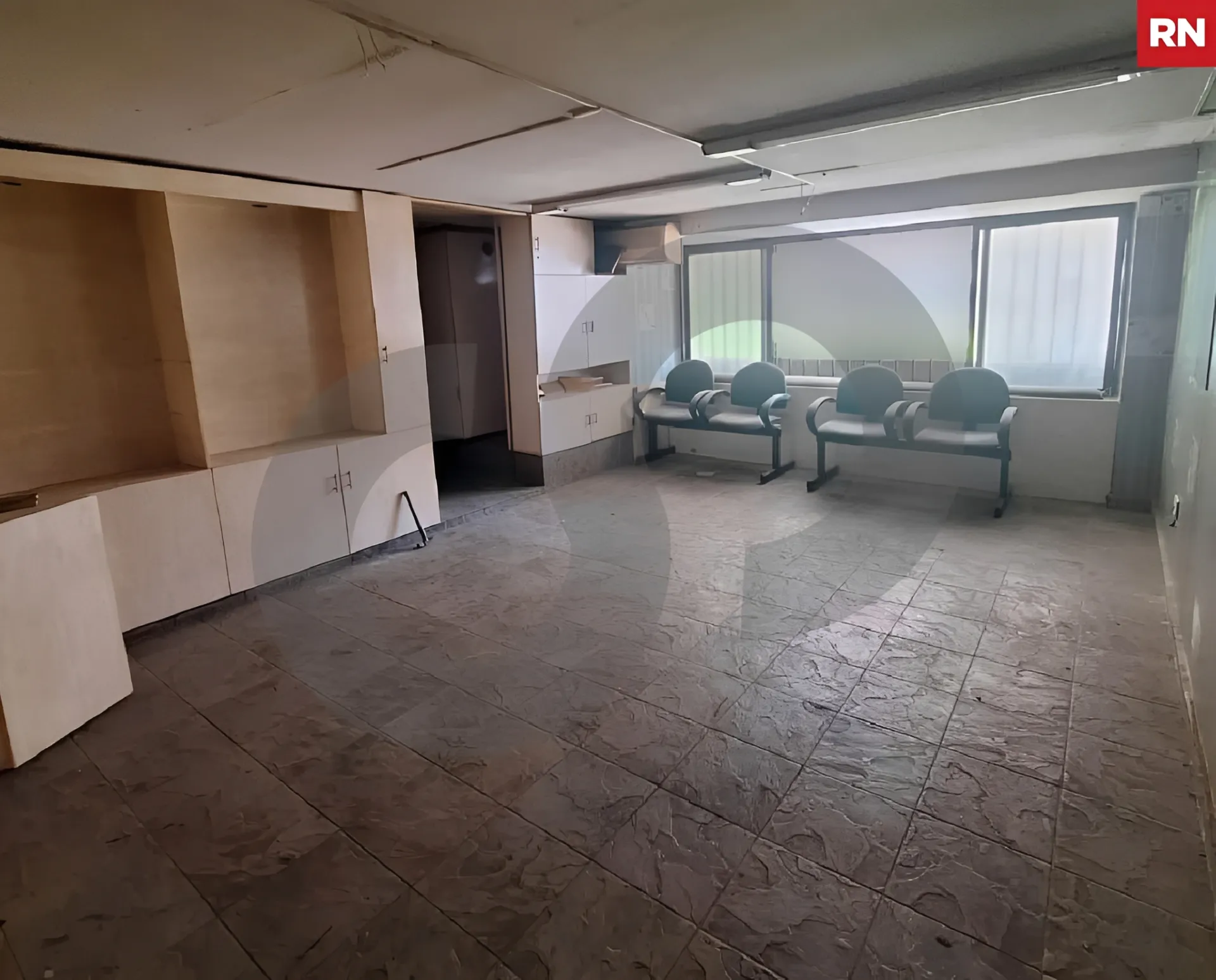 Shop for sale in Ain el remmeneh