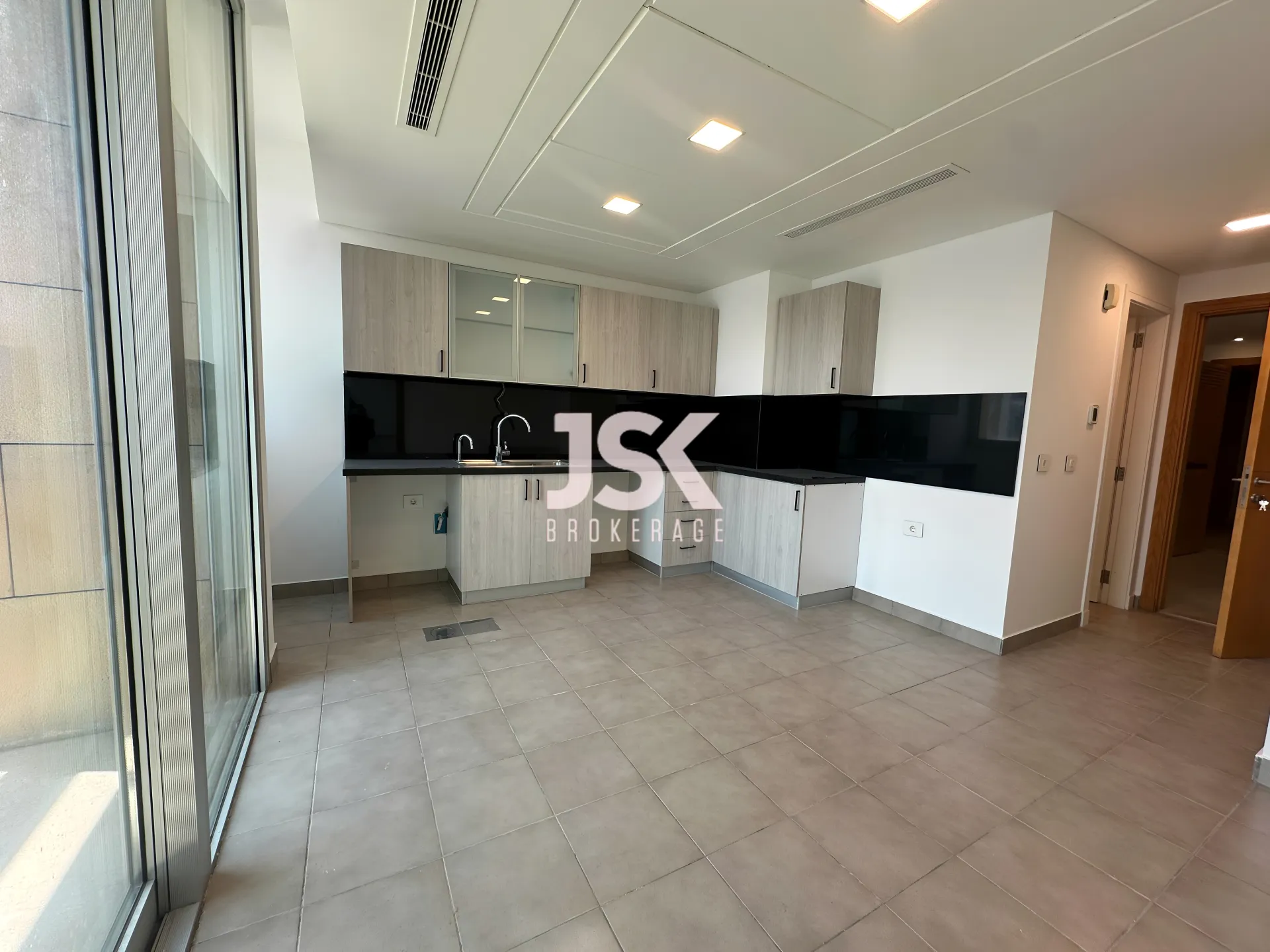 Apartment for Rent in Downtown