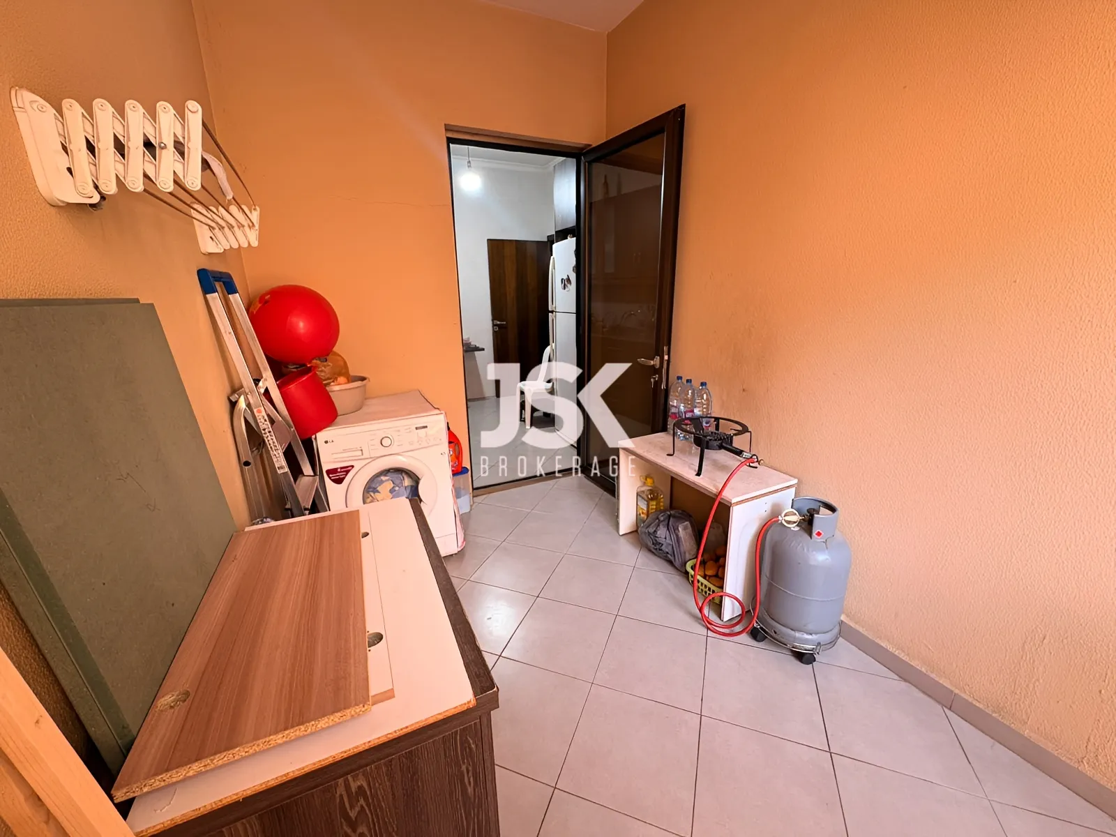 Apartment for Sale in Dekwaneh