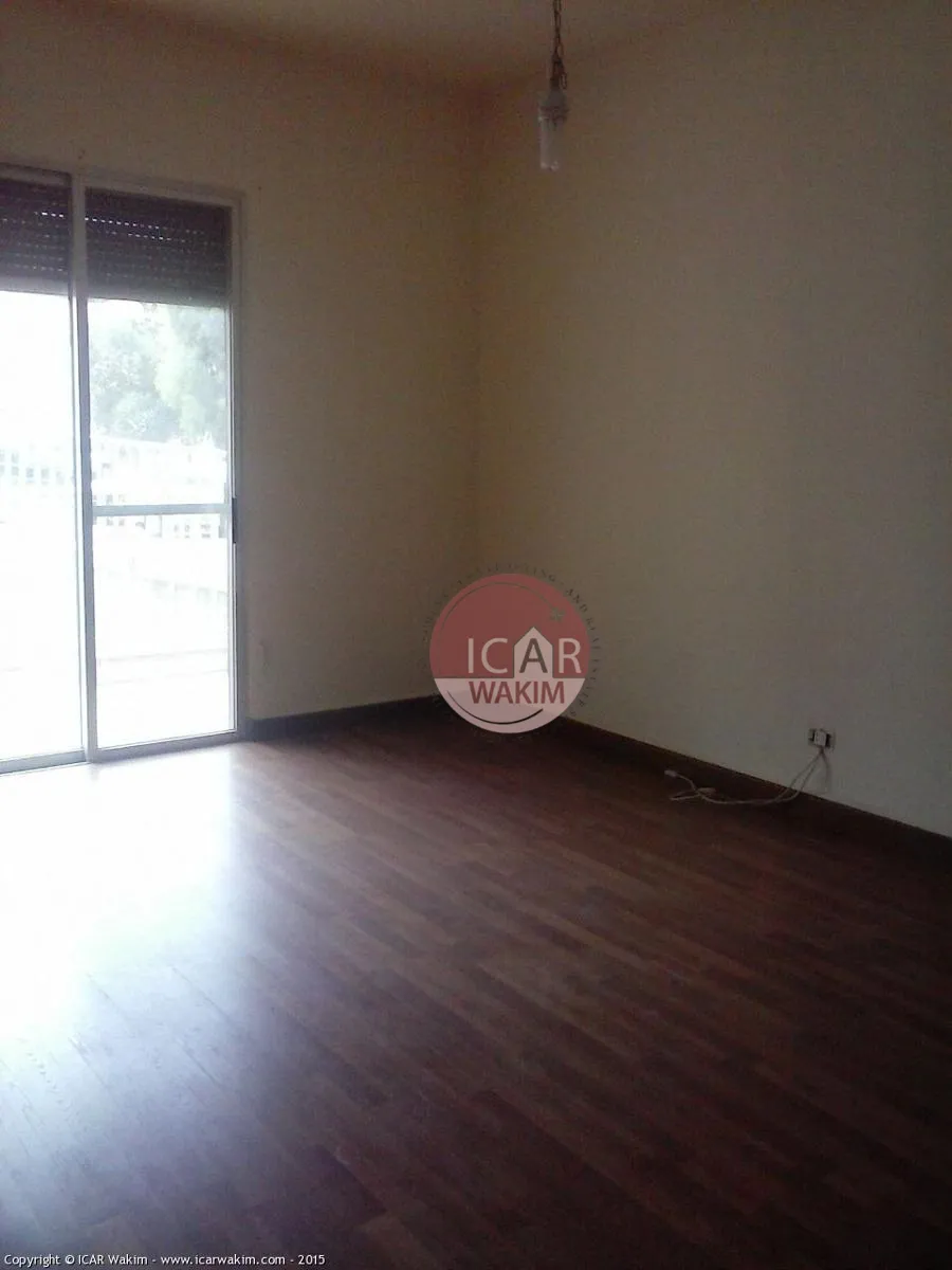 Apartment for Sale in Ballouneh