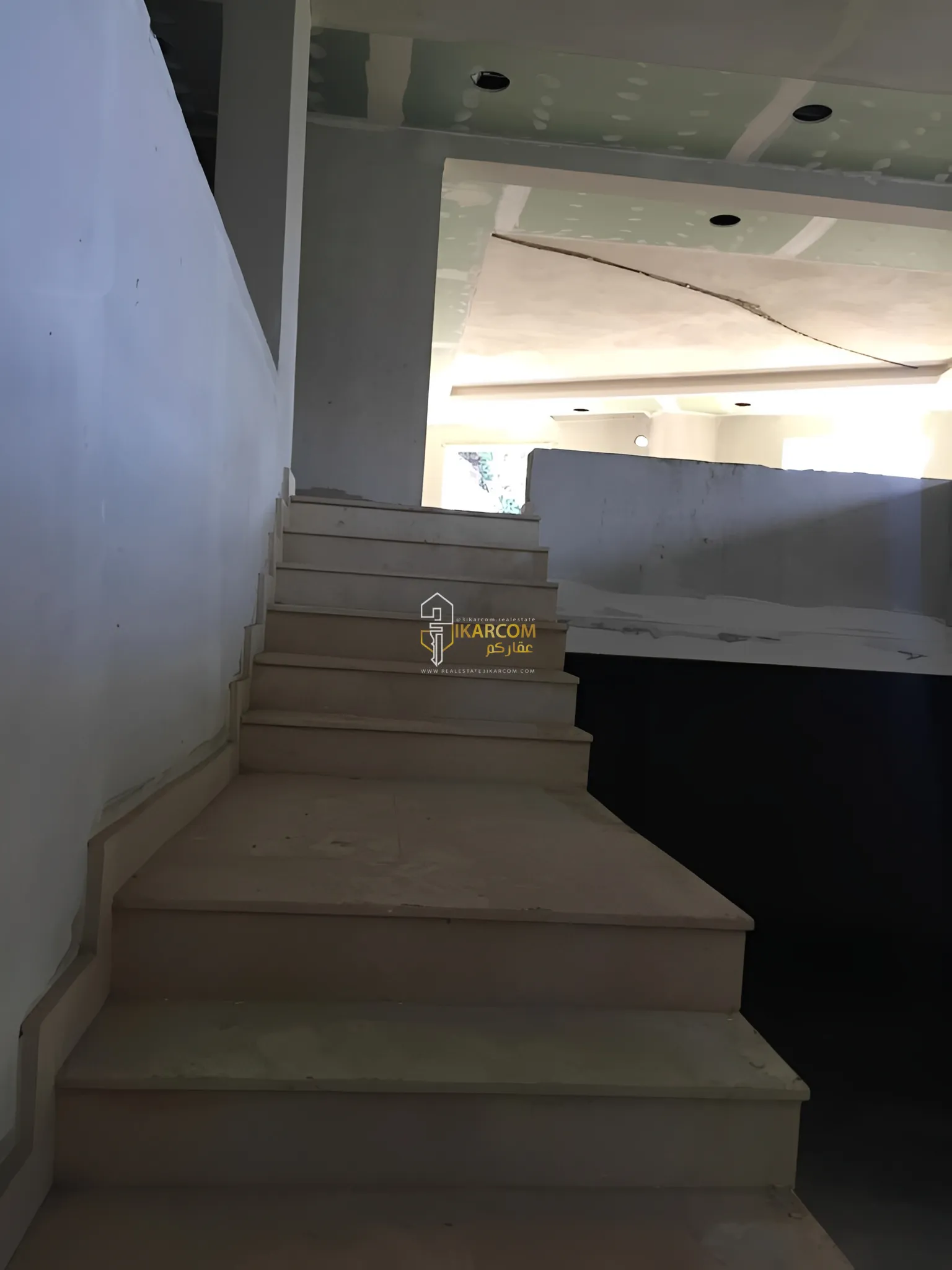 Warehouse for sale in Biaqout