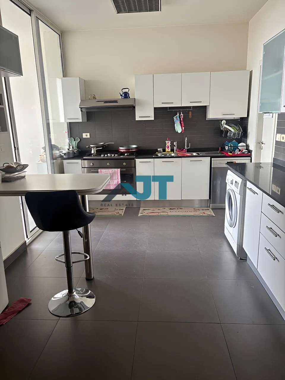 Apartment for rent in Achrafieh