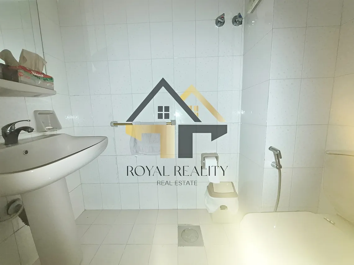 Apartment for sale in Ain Al Mraiseh