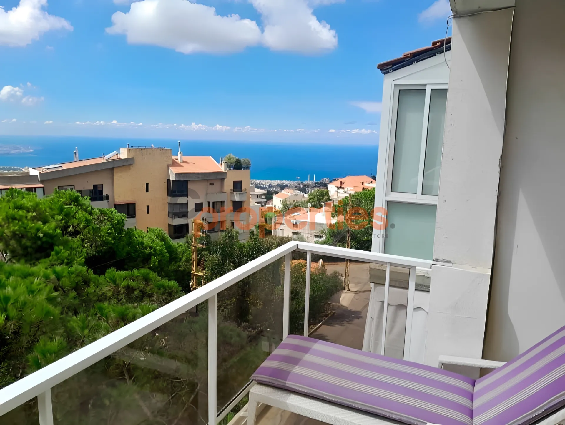 Apartment for Rent in Ballouneh