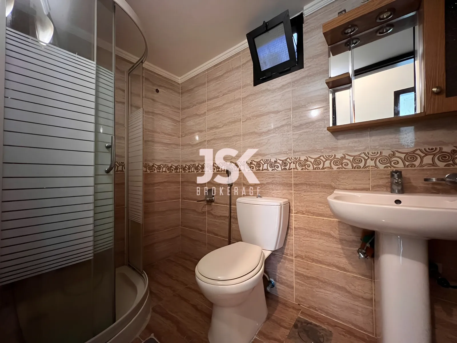 Apartment for Rent in Sidon