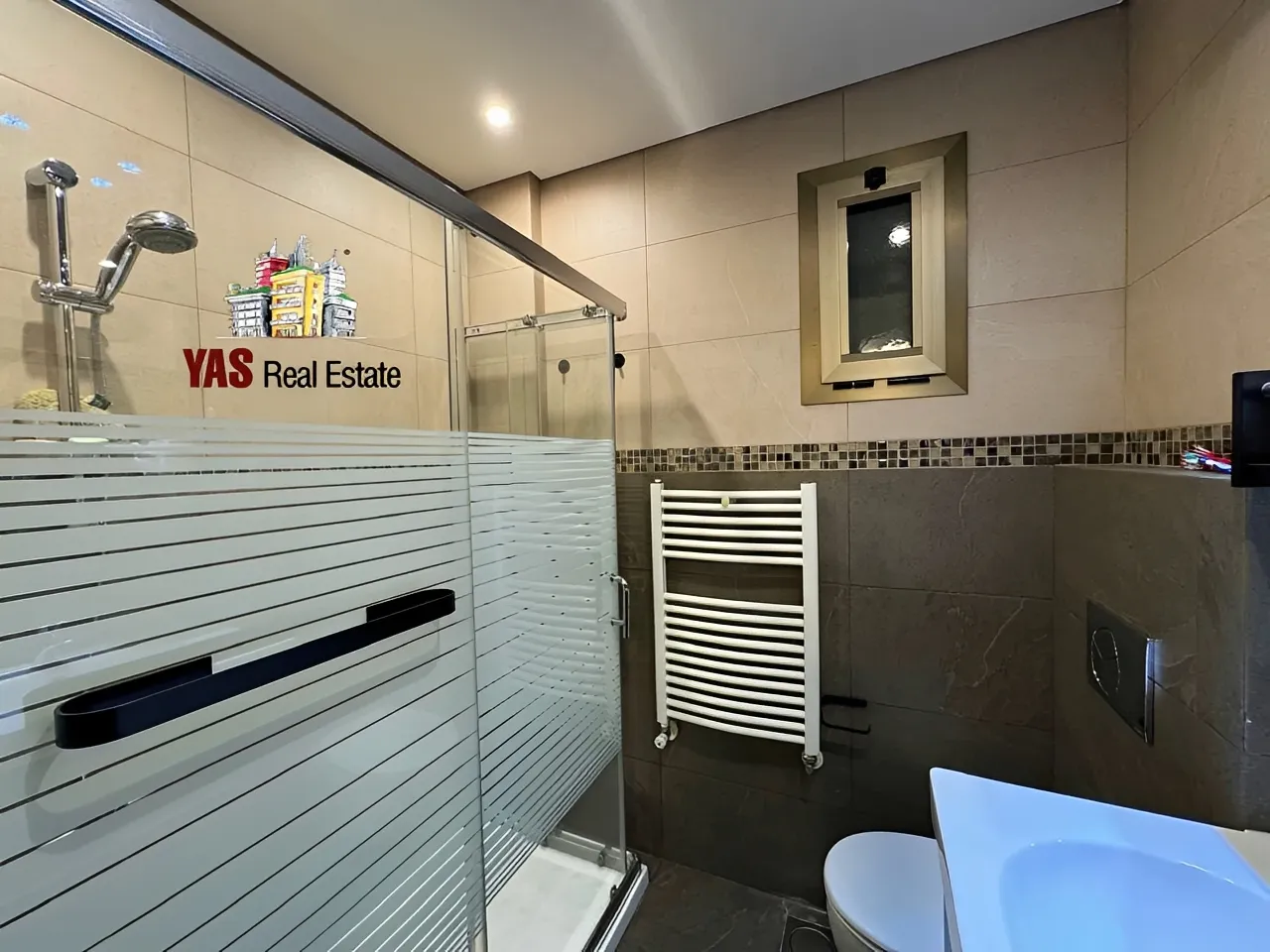 Apartment for Sale in Ballouneh