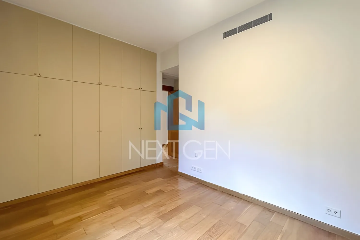 Apartment for Rent in Hamra