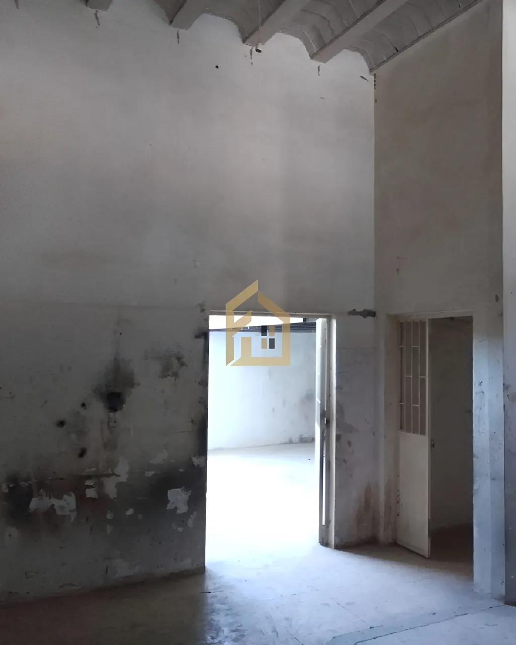 Warehouse for sale in Zalqa, Lebanon