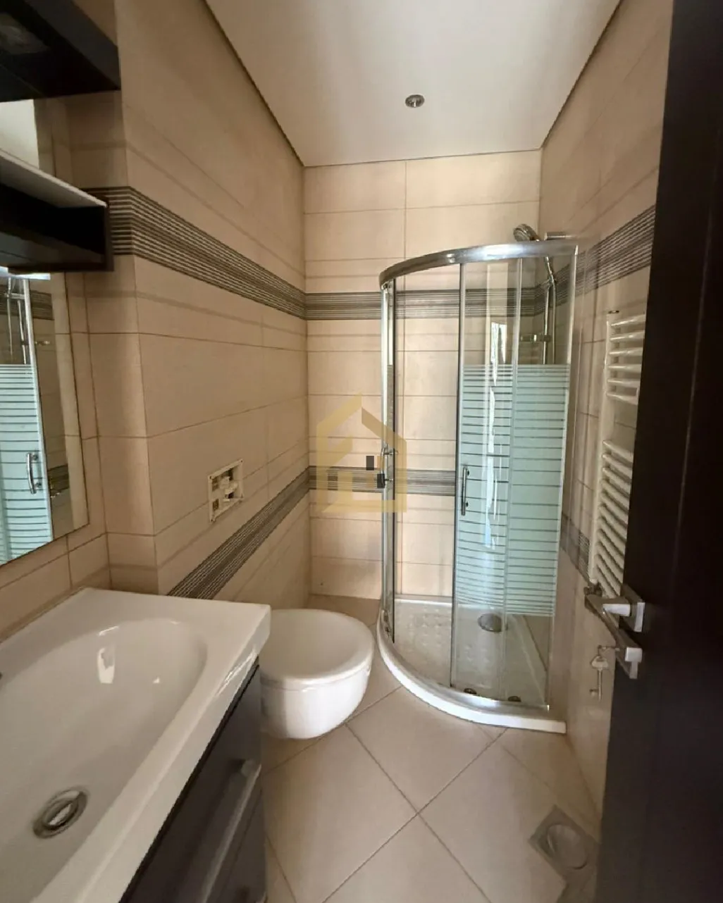 Apartment for sale in Ballouneh, Lebanon