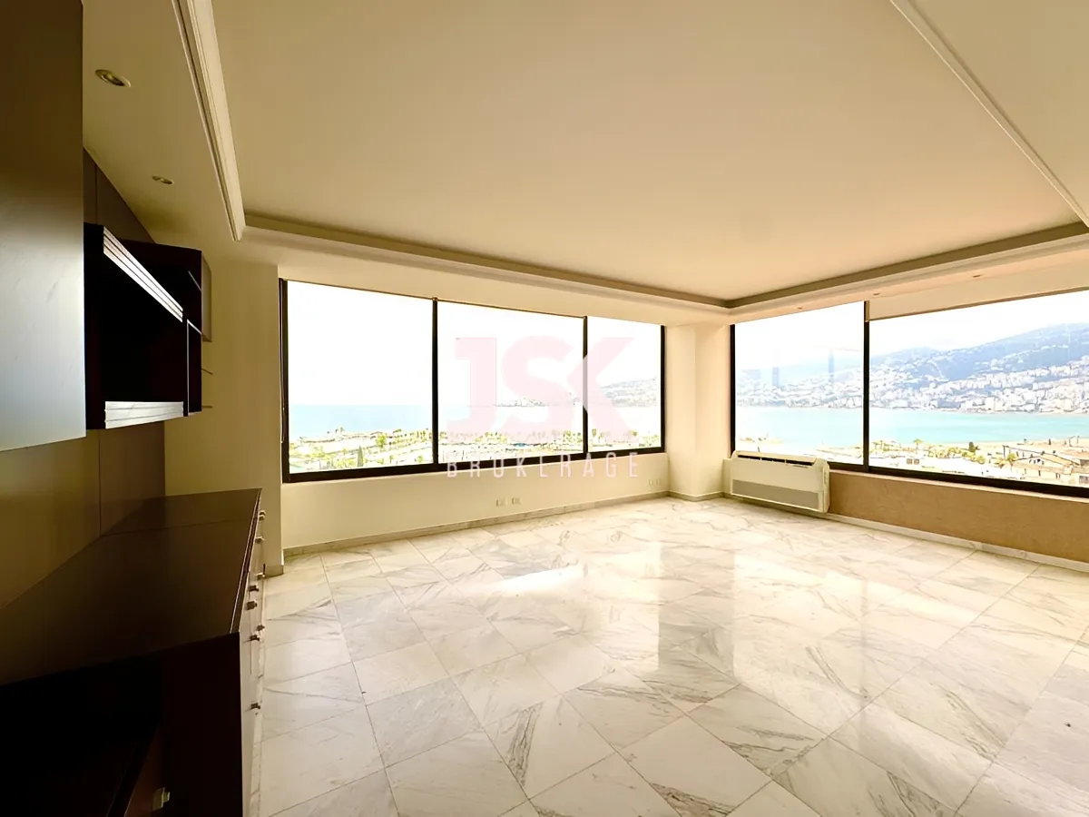 Office for Sale in Kaslik