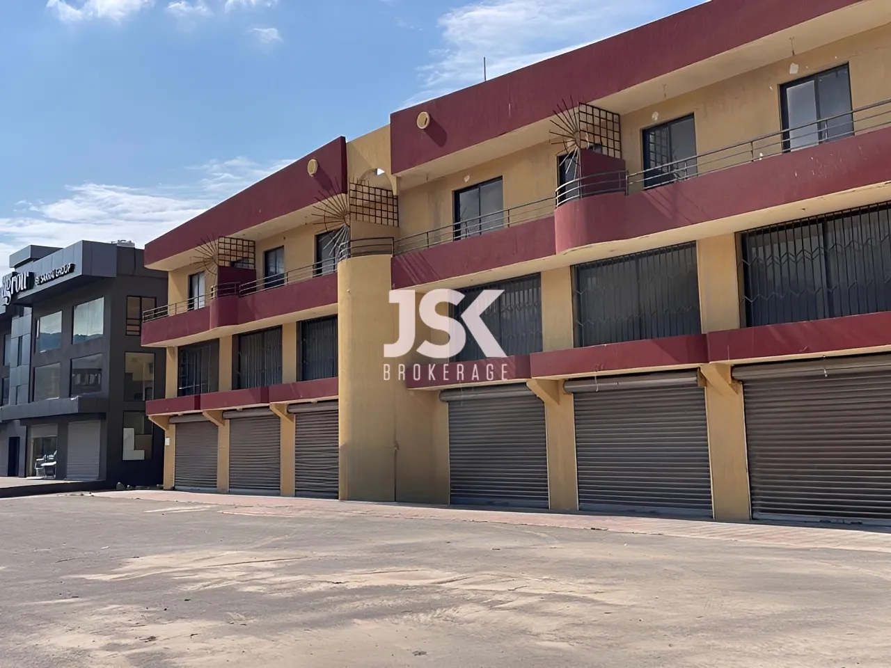 Building for Rent in Chekka